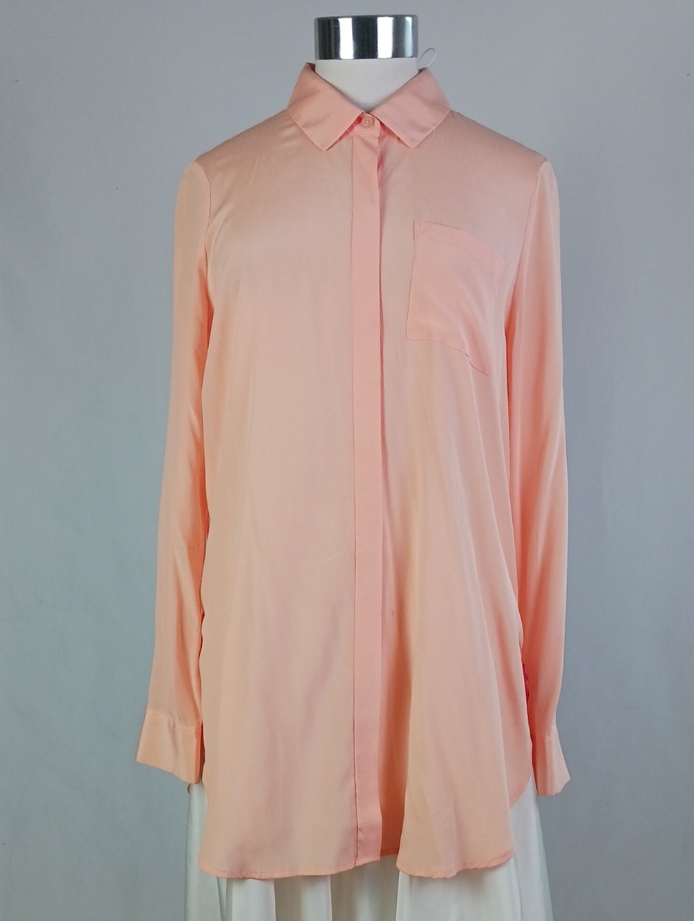 VINCE NWT PEACH SILK BLOUSE